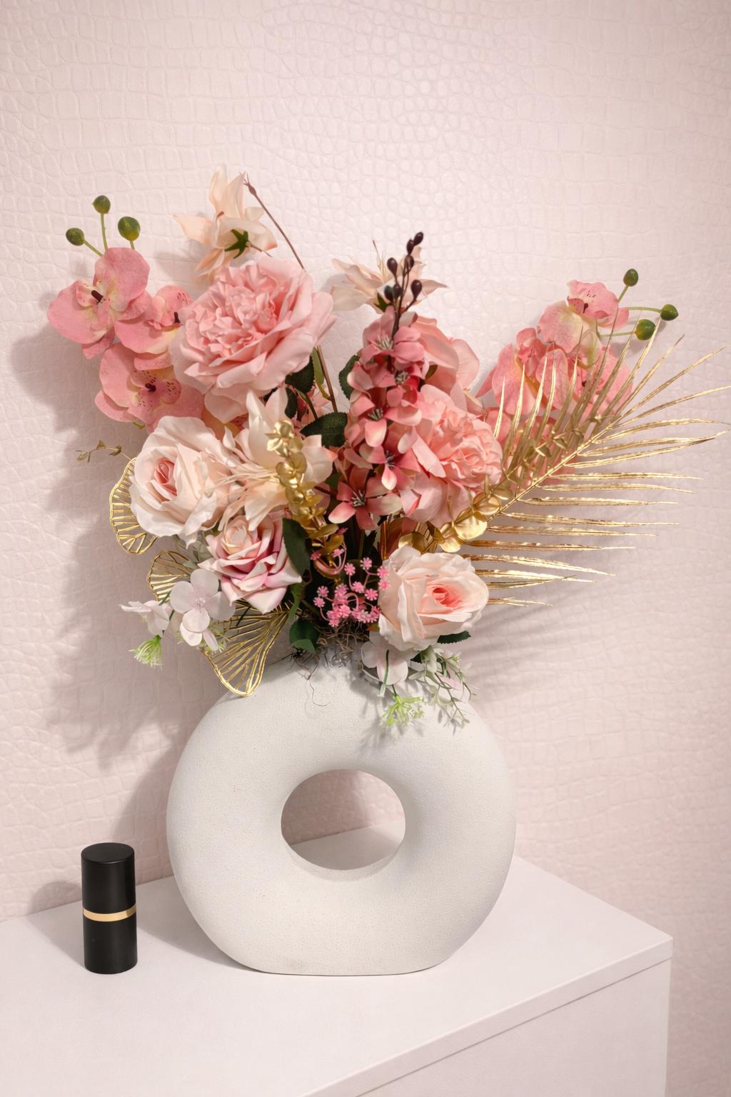Bloemstuk Lovely Pink 75cm